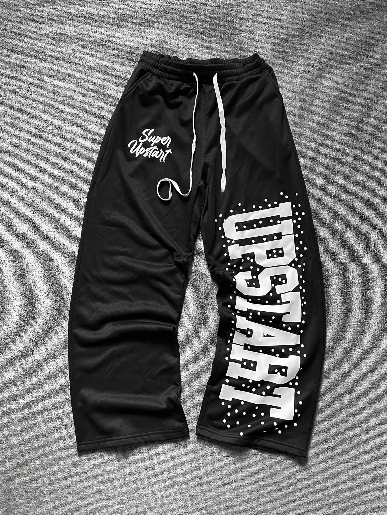 

Мужские черные спортивные брюки в уличном стиле с буквенным принтом, повседневные, свободного кроя, на шнурке, прямые, в стиле бойфренд, мешковатые брюки
