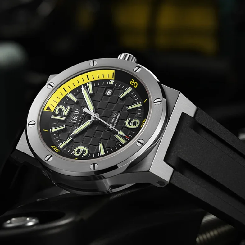 

Carnival Men Automatic Watch Pilot 42MM Mechanical Wristwatch Sapphire Mirror C3 Luminous 50m Waterproof