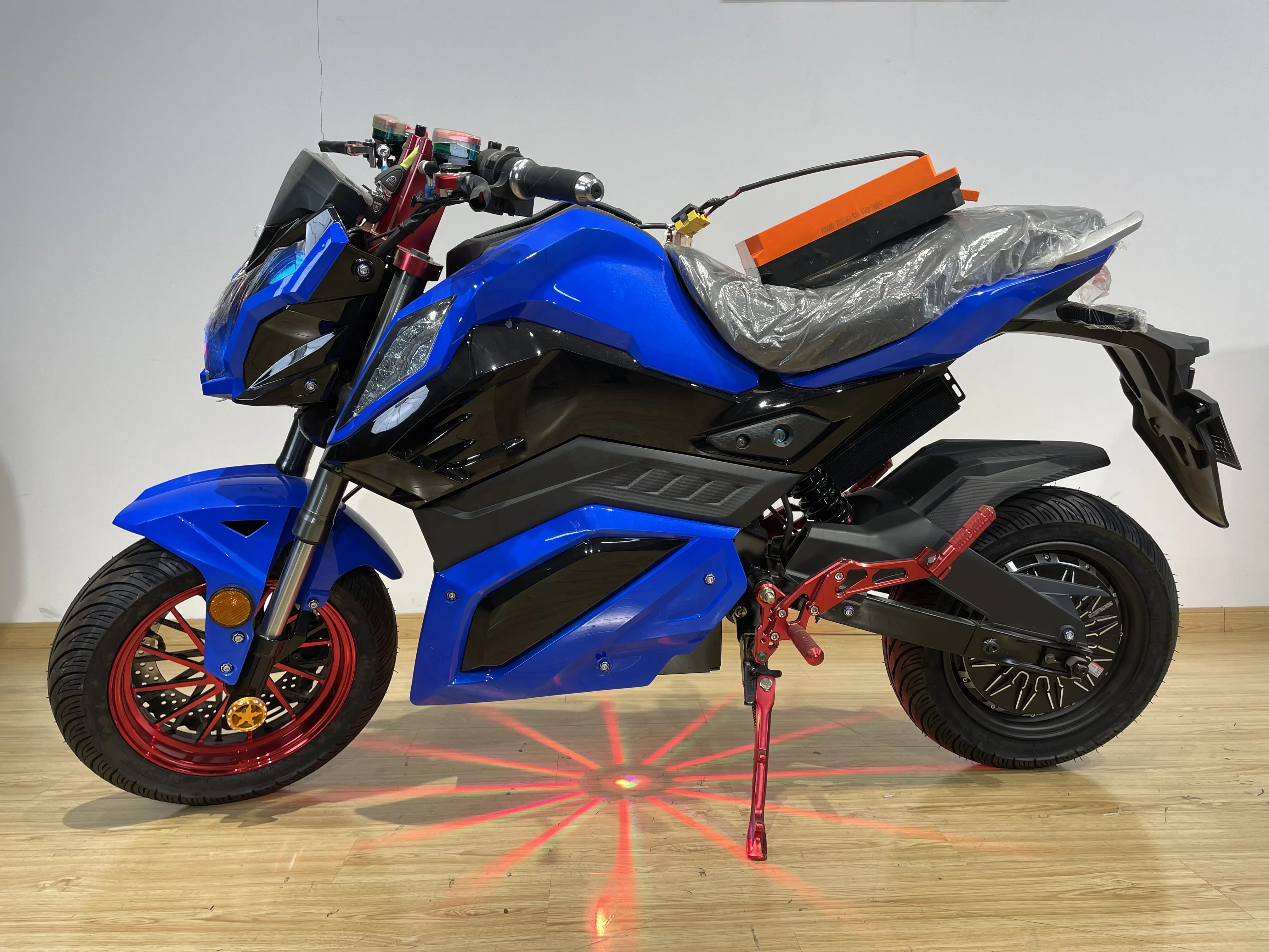 2023 Factory Direct Electric Scooters Motorcycle 72V 2000w Sport Racing Electric Motorcycle