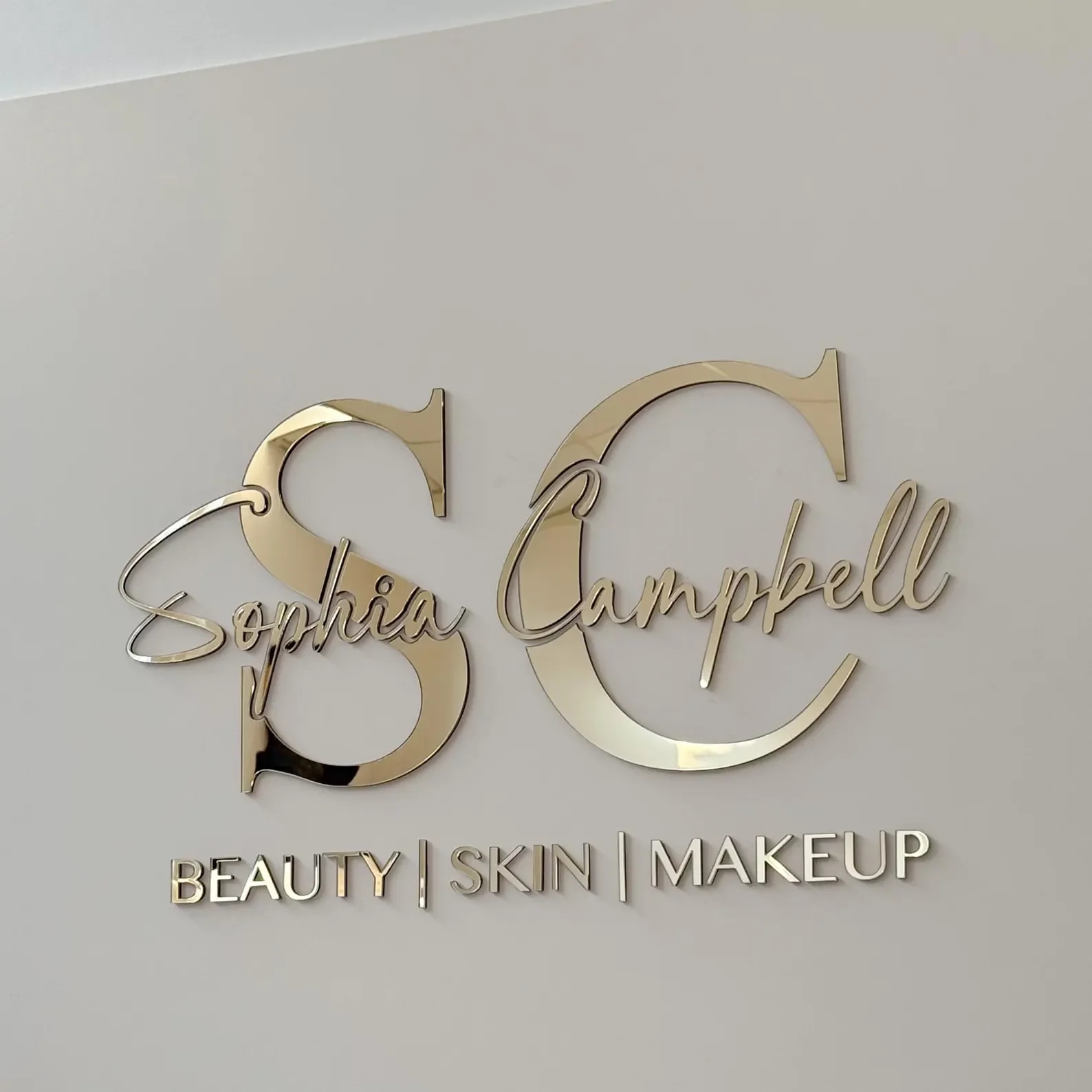 

Custom Laser Cut Logo Sign 3D Mirror Wall Letters Large Business Sign Acrylic Lobby Sign Personalized Wall Sign for Salon Studio