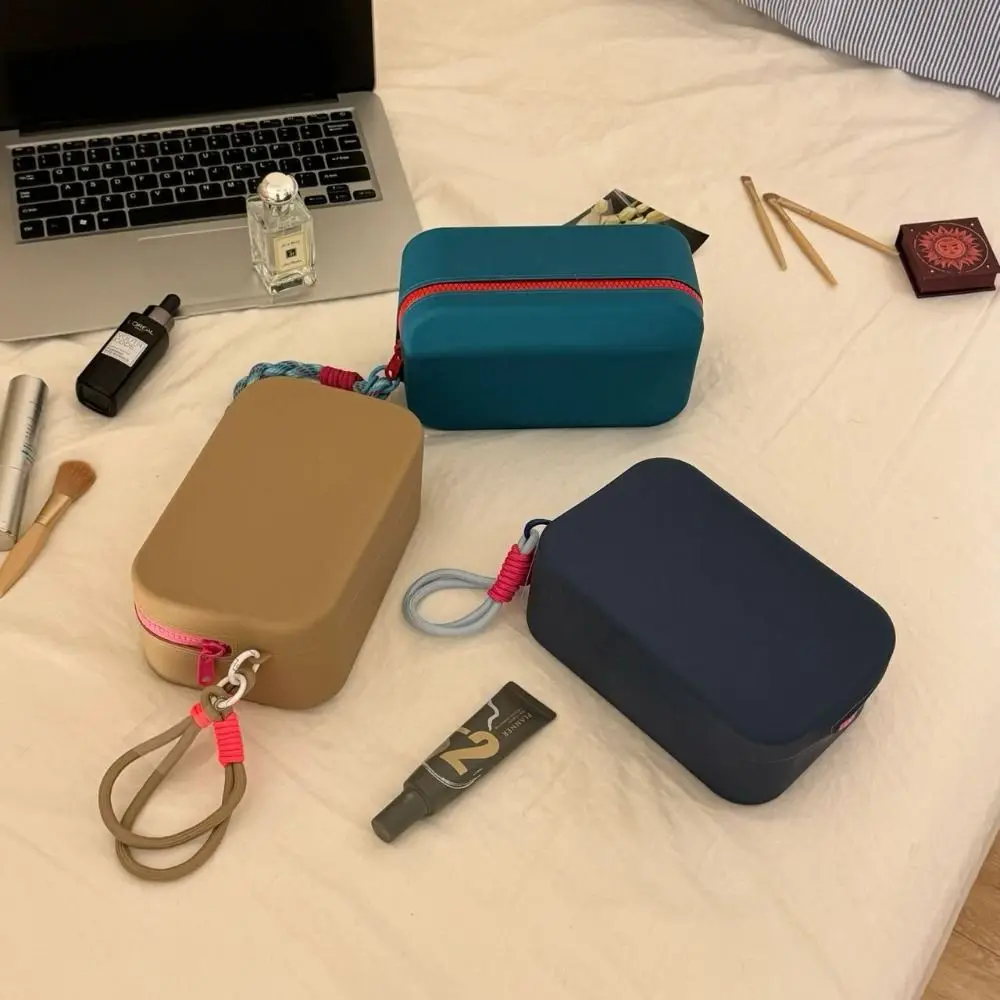 New Portable Silicone Storage Bag Large Capacity Waterproof Zipper Pouch Desktop Storage ID Credit Card Holder Lipstick Bags