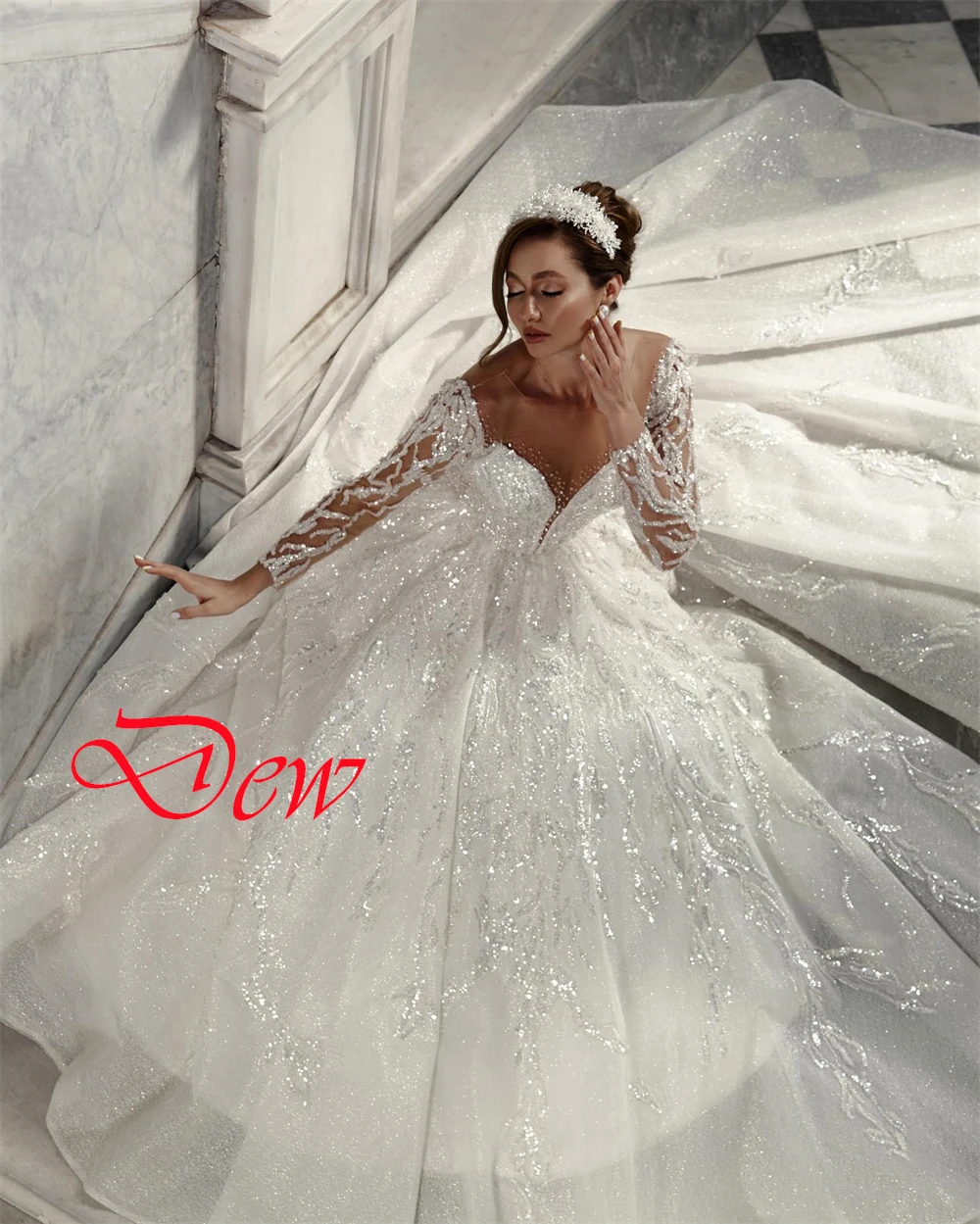 맞춤형 럭셔리 화이트 Organza 스팽글 웨딩 드레스 절묘한 v 넥 긴 소매 채플 트레인 레이스 업 신부 가운