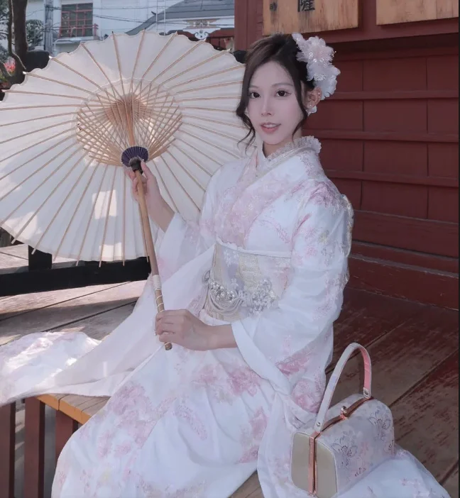 

Japanese Women Kimono Lace Gown Pink Cut Vintage Dress 160cm Not Belt