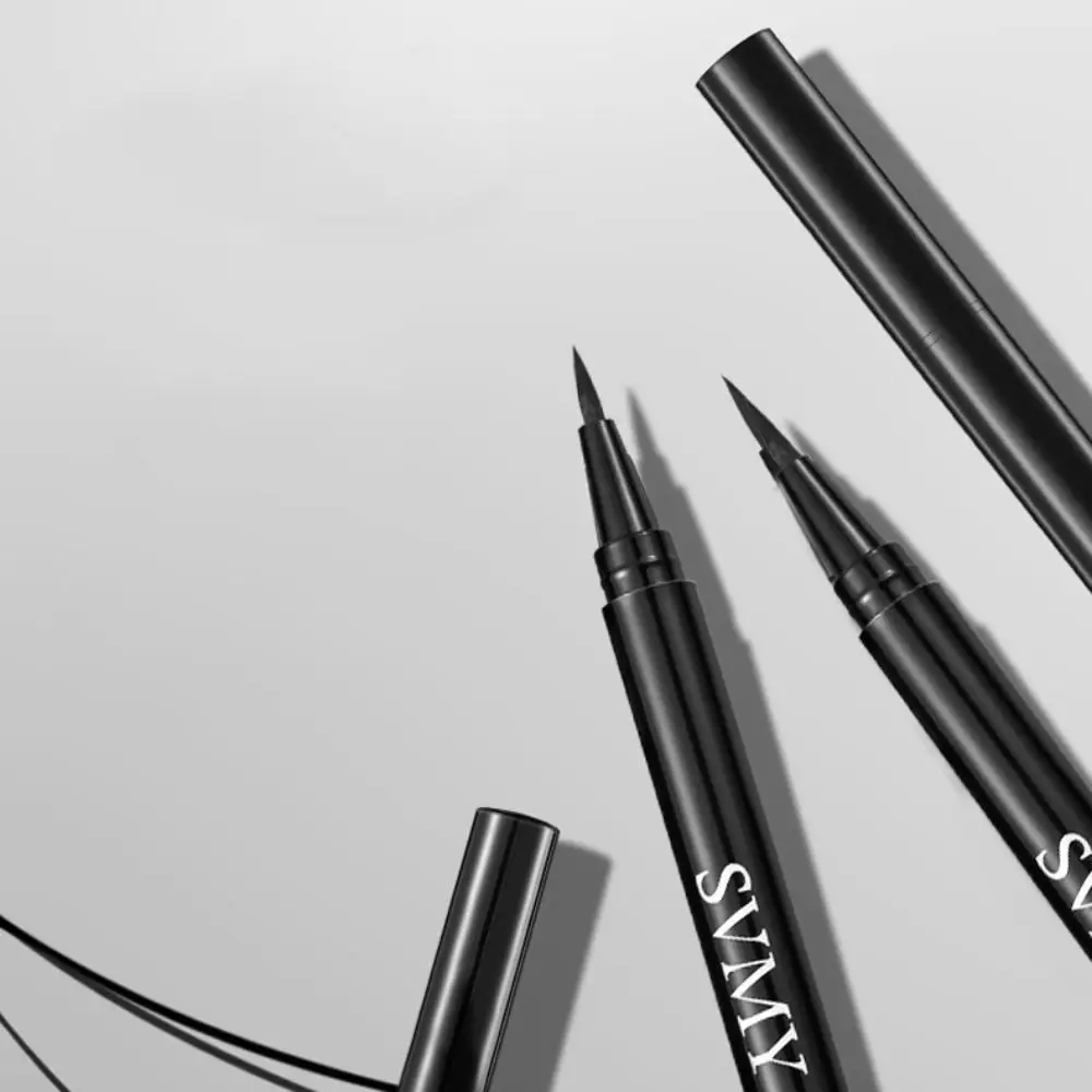 新しい防水液体アイライナーペンシル長期的な汗防止黒アイライナー速乾性アイライナーペンメイクアップ美容