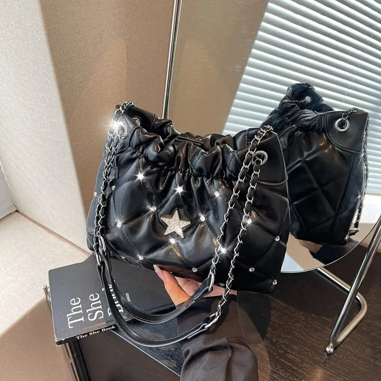 

2026 New Fashionable High-value Large-capacity Shoulder Oblique Span Bag Fashionable Trend Rhombus Chain Bag