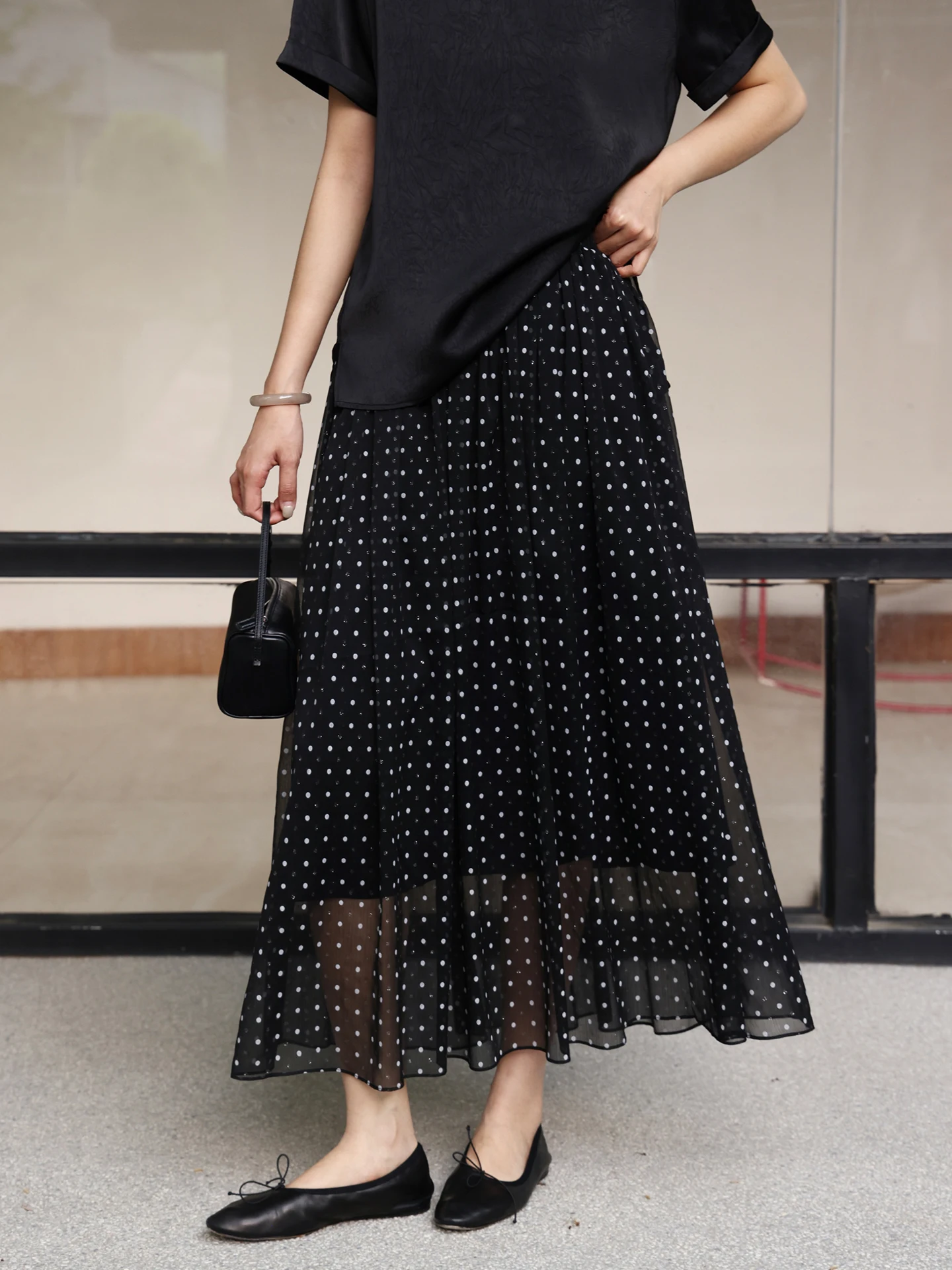 

Elegant A-Line Midi Skirt with Mesh Design High Waist Breathable Comfortable Polyester Fiber for Casual Wear Summer New Style