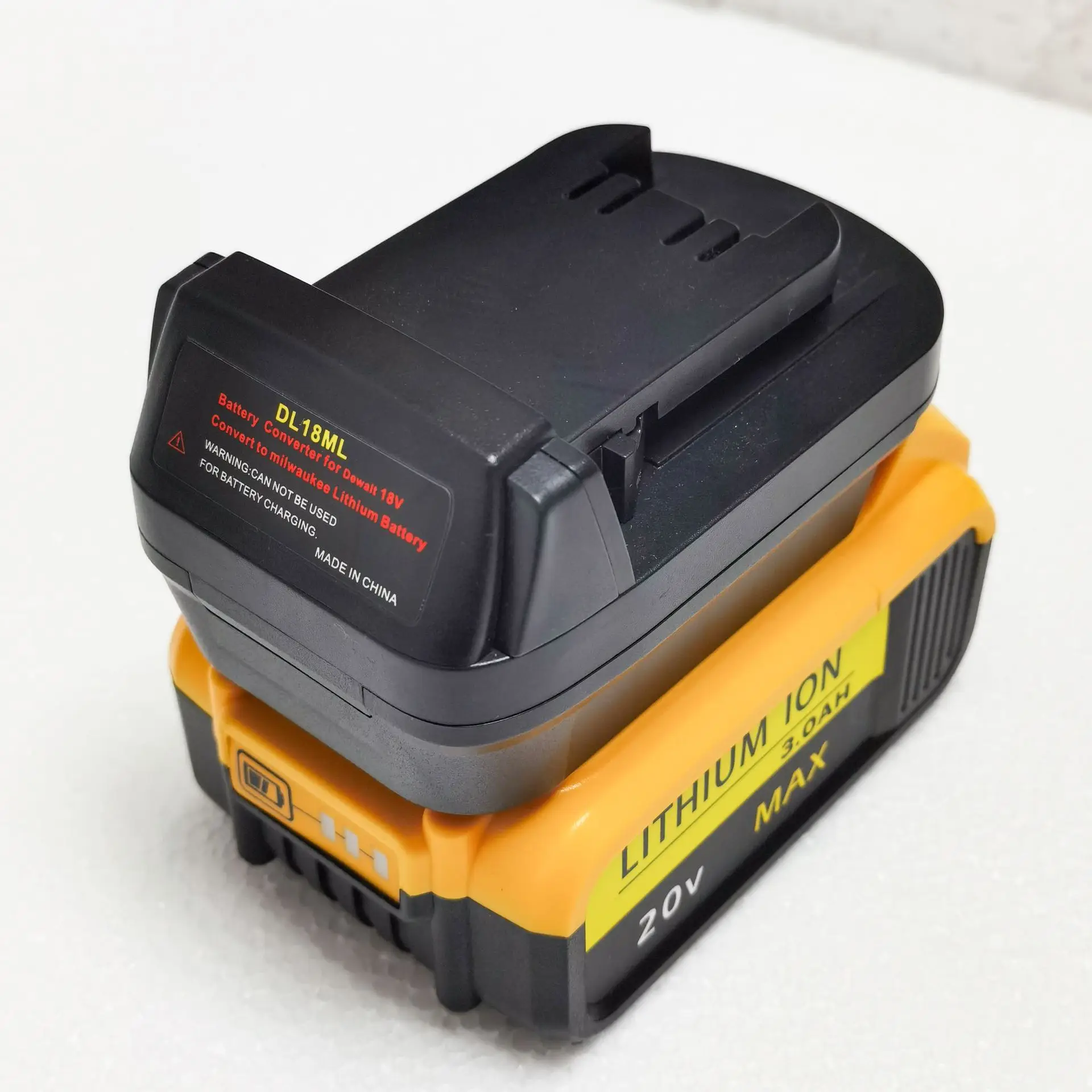 DL18ML Battery Adapter for DeWalt 18V/20V Max Li-Ion Battery Adapter Convert To M&18 18V for Milwaukee Power Tools Convertor