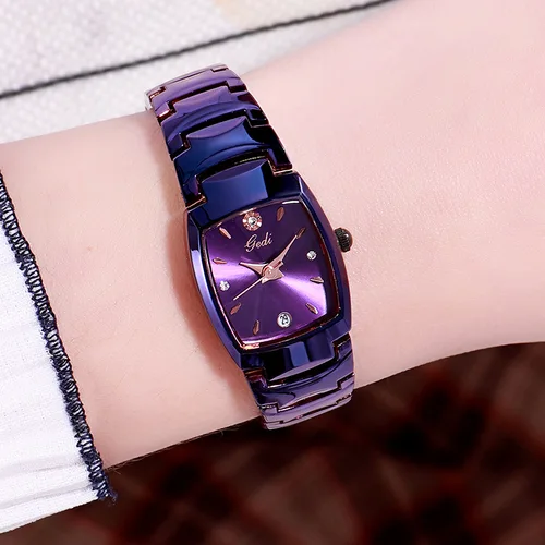 Imagen 1 del producto UTHAI CQ477 Nuevo reloj de mujer, calendario con incrustaciones de diamantes, reloj de cuarzo resistente al agua, reloj de regalo ligero de lujo, relojes para mujer ﻿