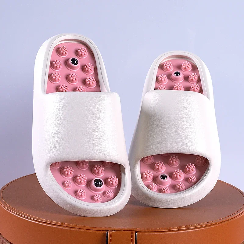 Massaging Indoor Slippers Unisex Home Use Summer 2027 New Pressure Point Couple Bathroom Bathing Cool Slippers Women's Men's