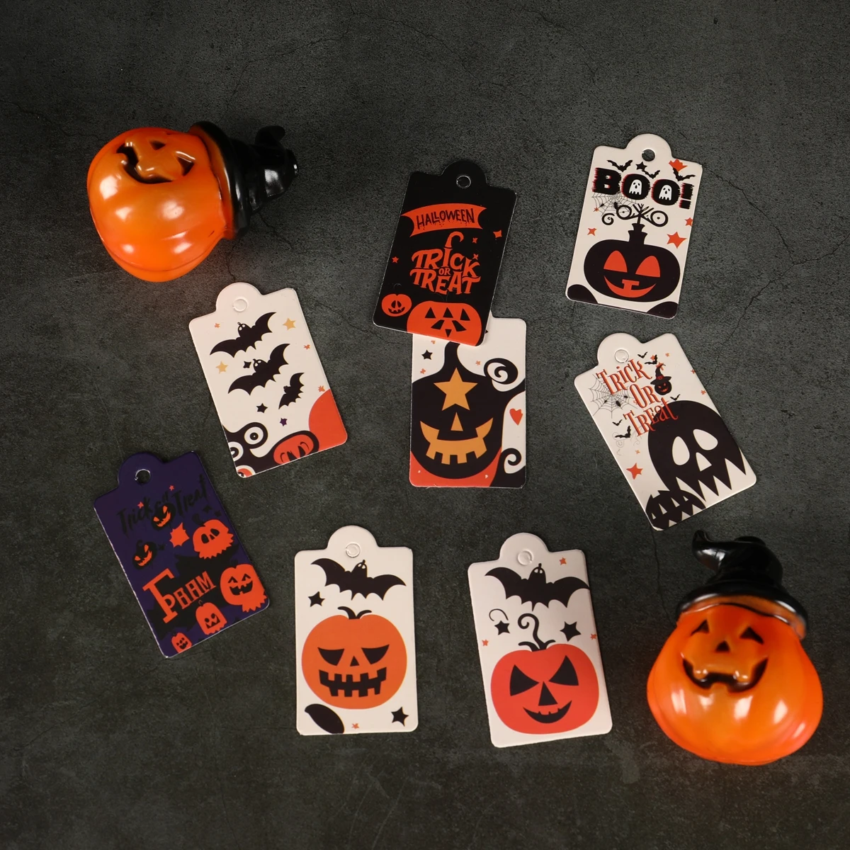 80PCS Halloween Gift Tags Pumpkin Ghost Paper Tag Card Labels Happy Halloween Decorations For Home Horror Party Supplies