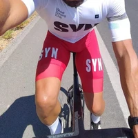 2025 Montura de larga distancia SYN Configuración de alta calidad Pantalones cortos con pechera unisex Asiento de esponja a prueba de golpes Pantalones cortos MTB inferiores Mujeres Hombres