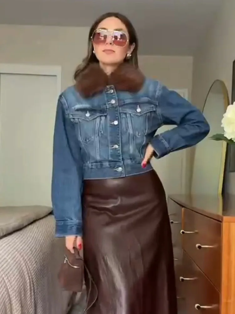 

HH Women 2025 Winter Fashion Flap Faux Fur Effect Denim Coat Female Temperament Warm Single-Breasted High Street Casual Jacket