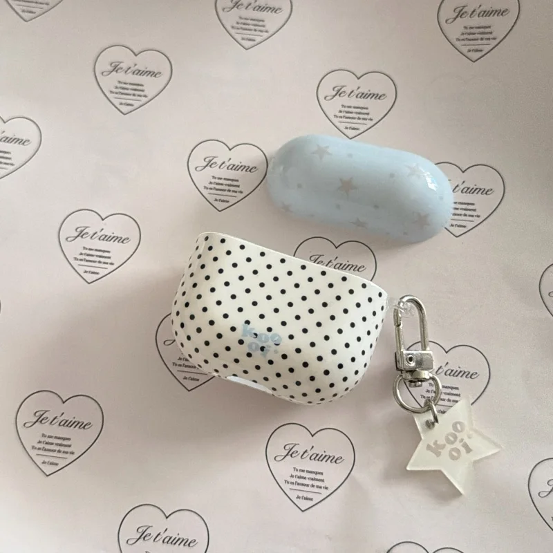 Anti-fall Blue Stars Dots Stylish IMD White Earphone Case with Pendant for Airpods Pro3, Pro2, Pro, 1, 2, 3, 4, Dustproof