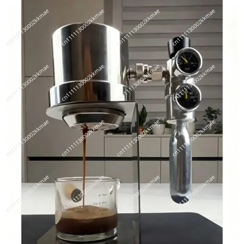 Portable Pneumatic Coffee Maker - 9Bar Extraction Stainless Steel Household Italian Espresso Machine