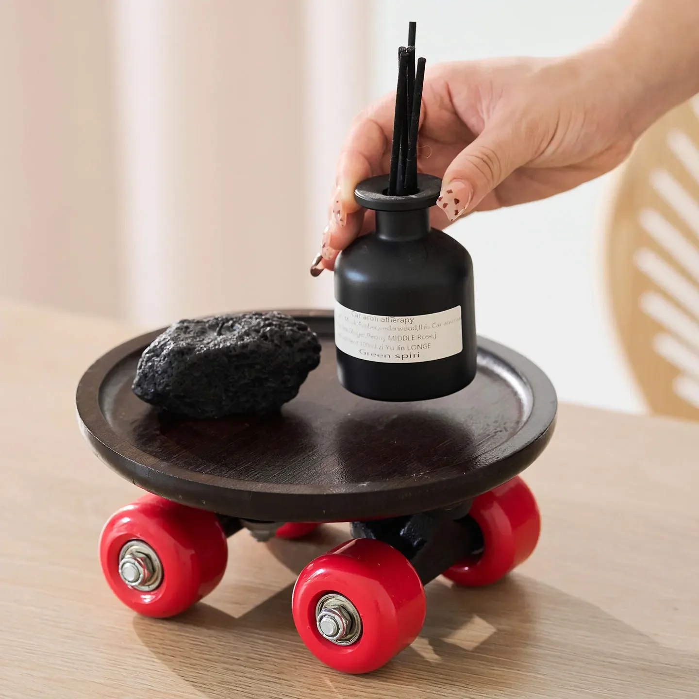 Nordic Flowerpot Tray with Pulley Movable Solid Wood Flowerpot Storage Tray Aromatherapy Tray Desktop Decorative Ornaments