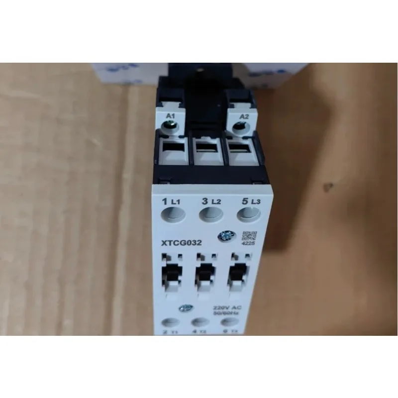 For Eaton, economical contactor XTCG032C00A0
