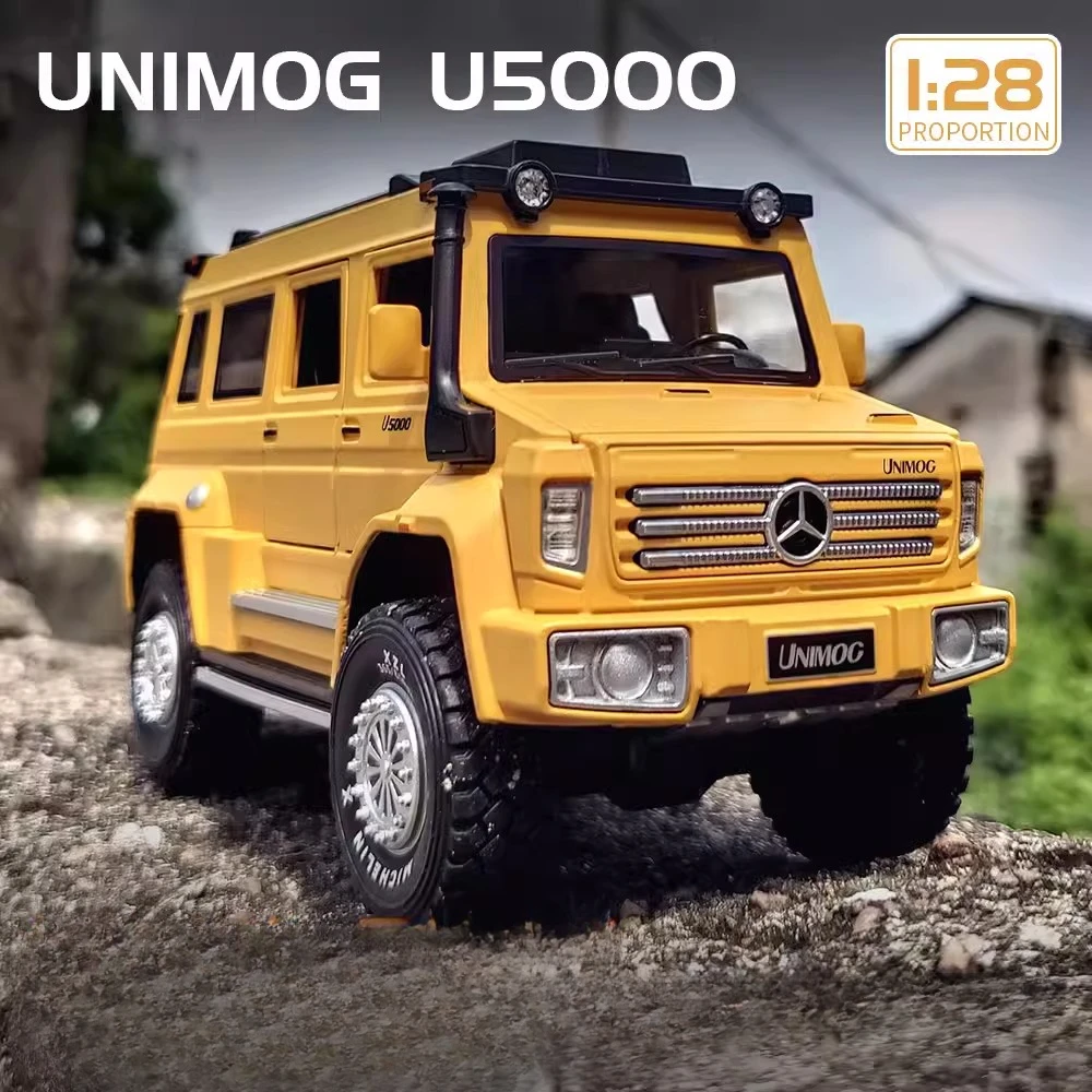 1/28 Scale UNIMOG U5000 Car Model Toy Metal Body Sound Light Doors Opened Off Road Vehicle Toys Collection for Birthday Gifts