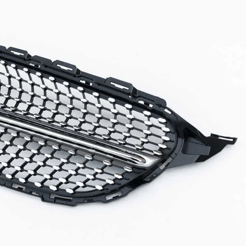Suitable for 15-18 Mercedes-Benz C-Class W205 early model modified version, starry sky grille, vertical stripe front bumper air