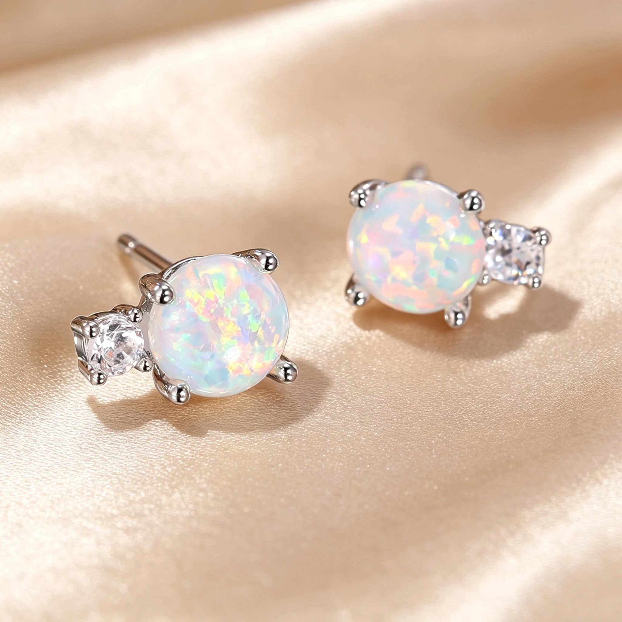 White Fire Opal Cute Blue Crystal Round Stone New Fashion Stud Earrings For Women Trendy Silver Color Wedding Jewelry Accessory