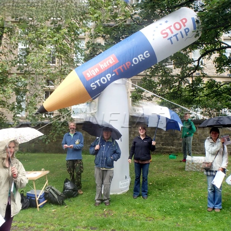 event advertising Attractive Oxford cloth 4.5mH giant inflatable pencil replica with fan for