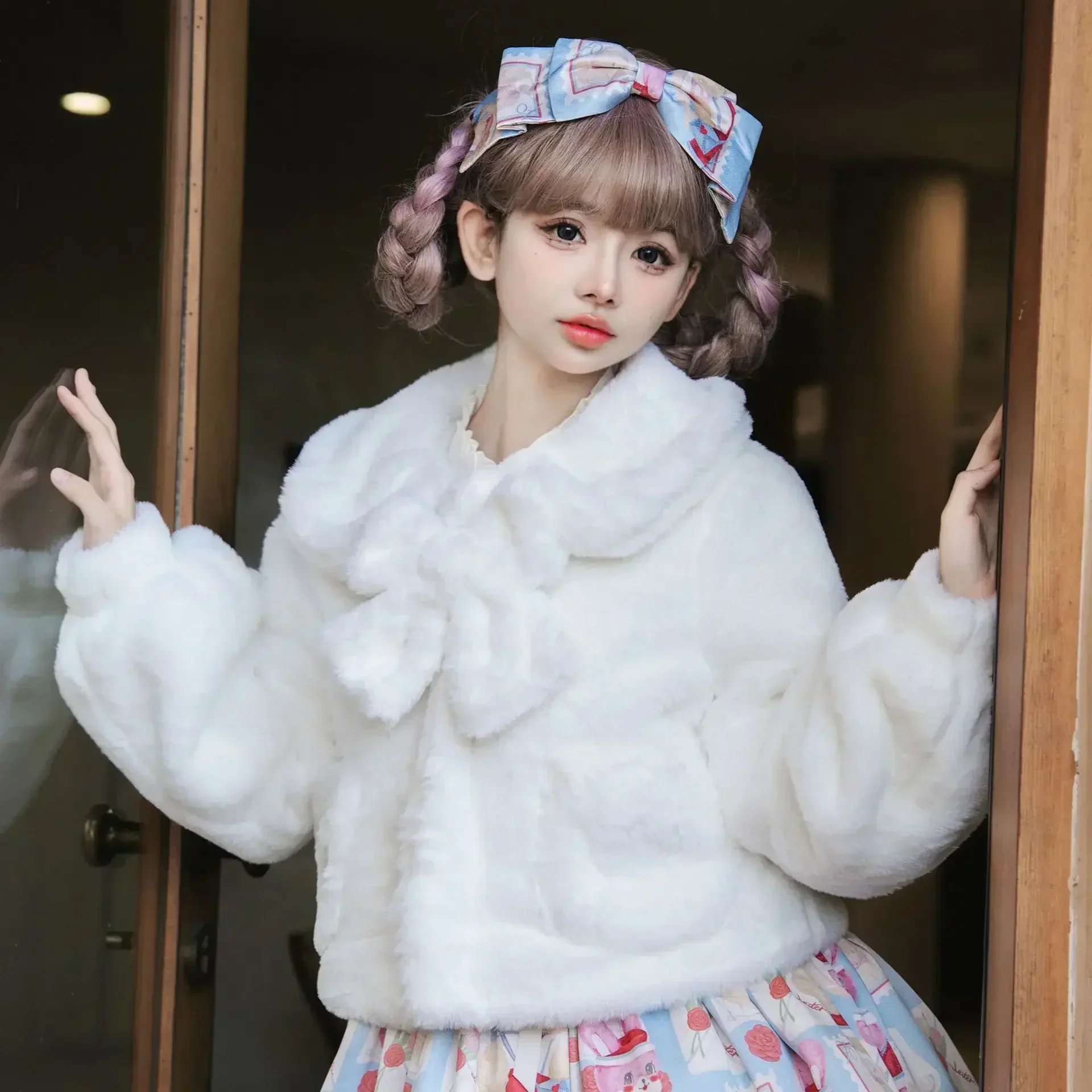 Chaqueta de lolita de felpa dulce abrigo de invierno cálido de Yomi