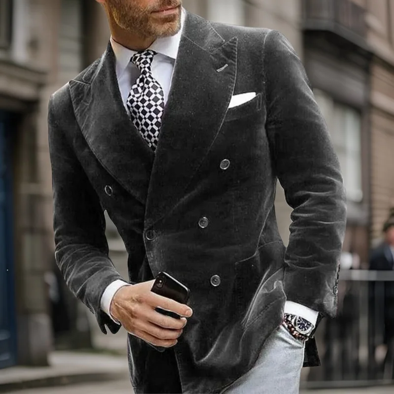 2024 Męska marynarka biznesowa Slim Fit 1 szt. Slim Fit Velvet Smoking Jacket Peak Lapel Custom Made Italian Style Fashion Suit Coat