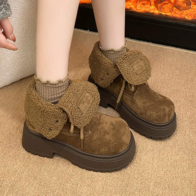 الفراء حذاء من الجلد المرأة عالية الكعب قصيرة أفخم أحذية قطنية دافئة 2025 موضة جديدة أحذية الثلوج الراحة الشتاء الدانتيل يصل Mujer بوتاس