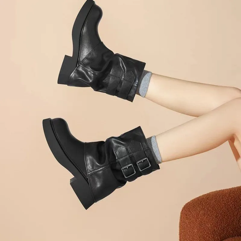 Hot Seller Short Boots 2026 Winter New Trend Design Women's Boots Street Hundred Fashion Short Boots High Heel Shoes for Women