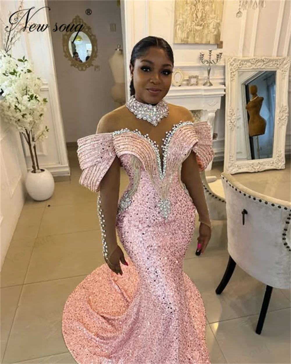 African Pink Beaded Cocktail Dresses Black Girls Off Shoulder Crystals Mermaid Prom Dress Customized Evening Dress For Party