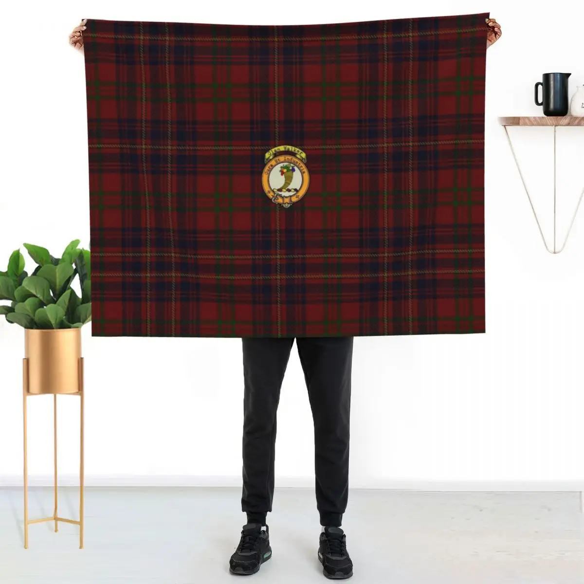 Walker Scottish Tartan and Crest Throw Blanket Decorative Sofas Bed Fashionable Weighted Hairy Travel Blankets