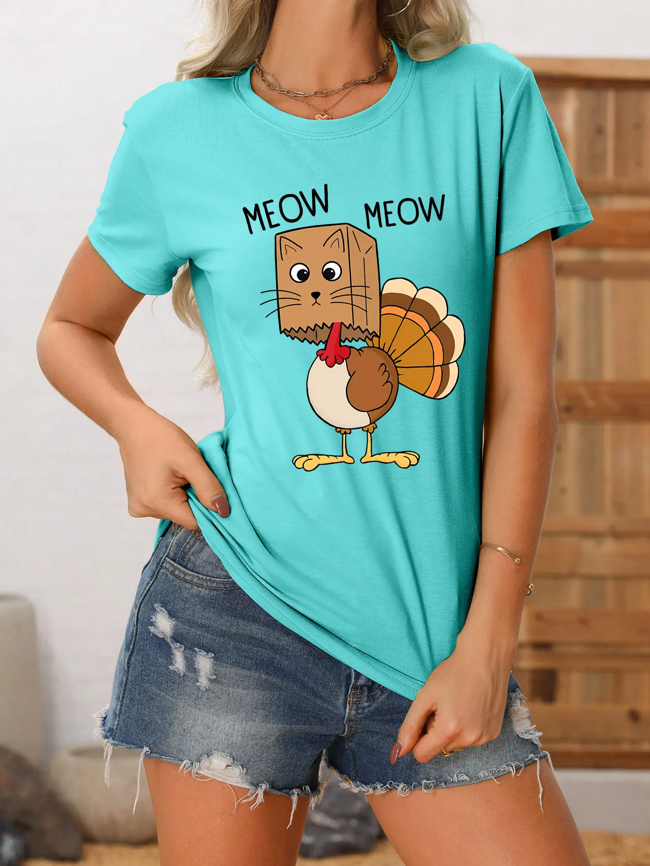 Summer round neck meow meow cat bag chicken print T-shirt new women\'s casual short-sleeved top with loose fashion pullover