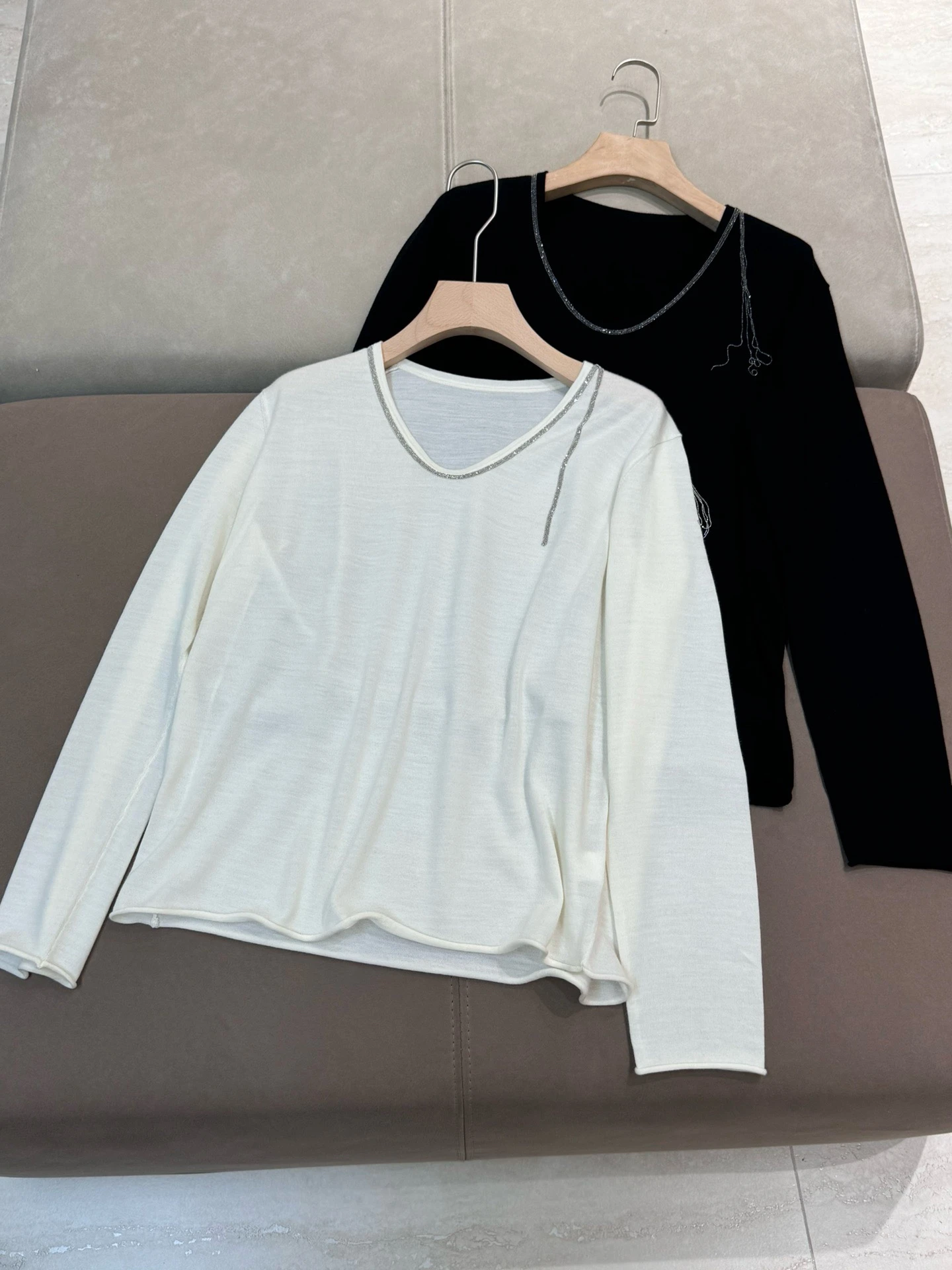 

Ele U-Ne Knitted Woolen Base irt for Women iny Tassel Design Beautifully Crted Loose Fit Long Sve ort Length