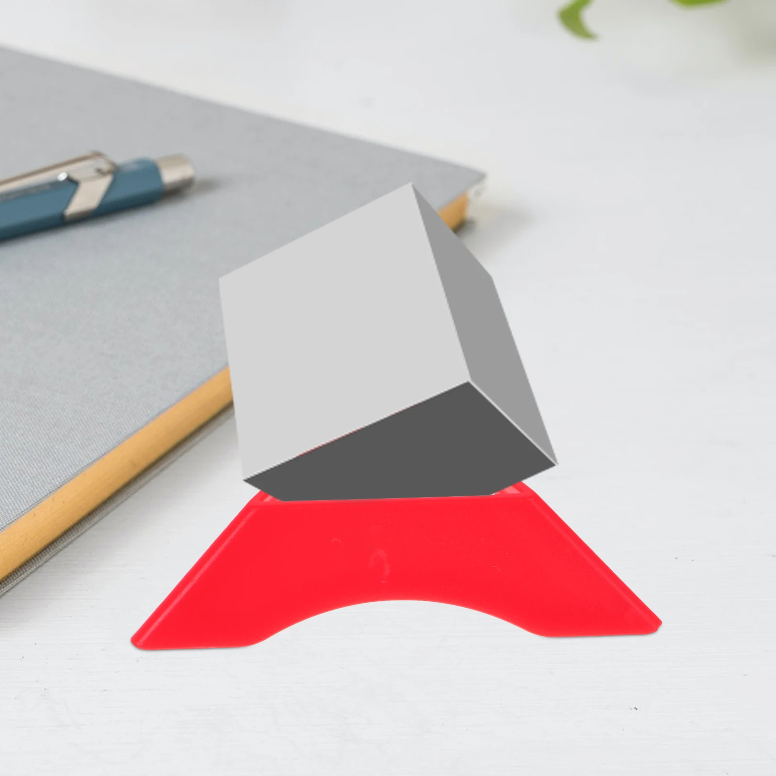 20 個スタンドカラフルな三角形ベースディスプレイホルダーパズルキューブ用安定したサポートマルチアングル調整可能なポータブル