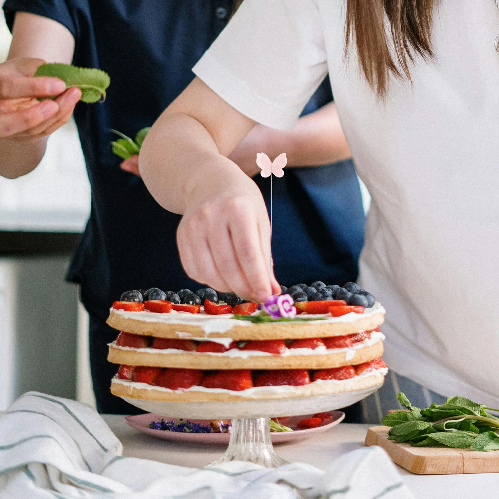 

15Pcs Butterfly Cake Toppers Elegant Faux Pearl Romantic Birthday Wedding Baby Shower Cupcake Decoration Dessert Supplies