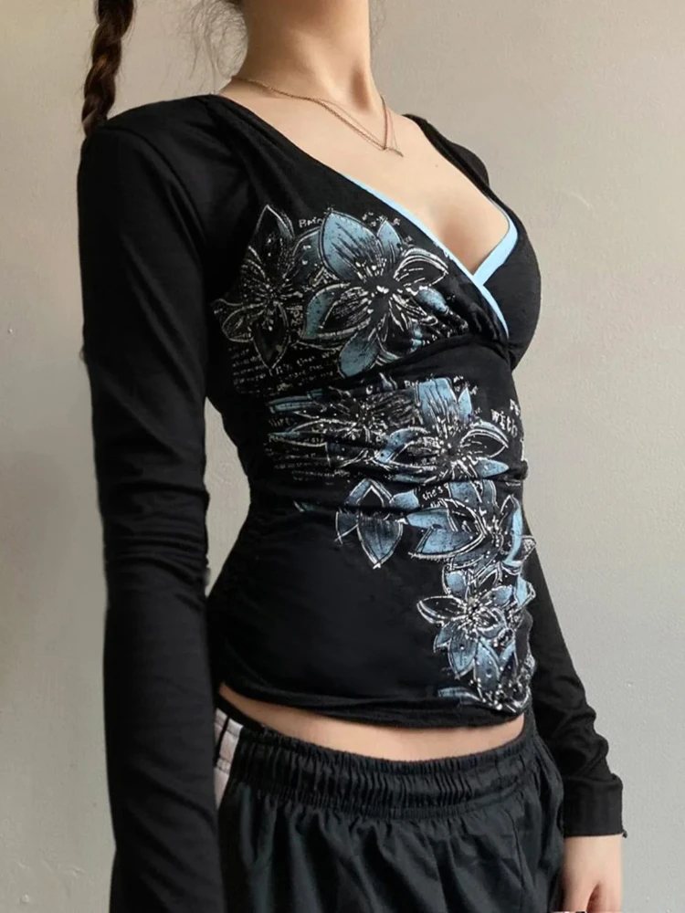 American Retro Harajuku Aesthetic Plant Flower Slim Top Fashionable Versatile Sexy Cross V-neck Long Sleeve Base Shirt For Women