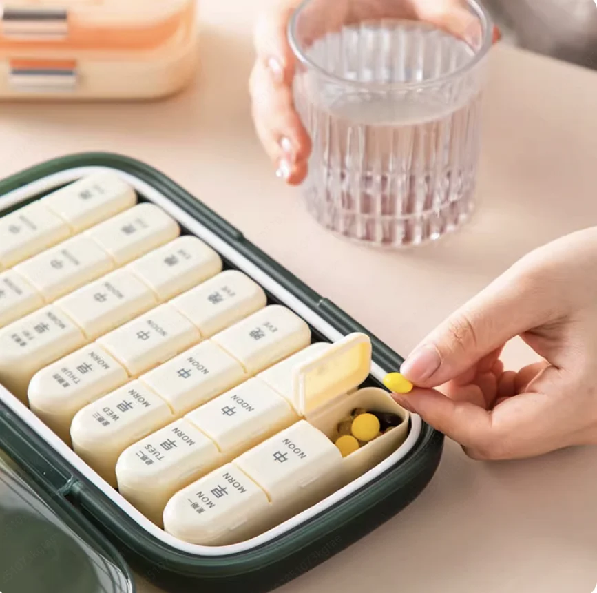 Portable mini portable sub-packing storage box