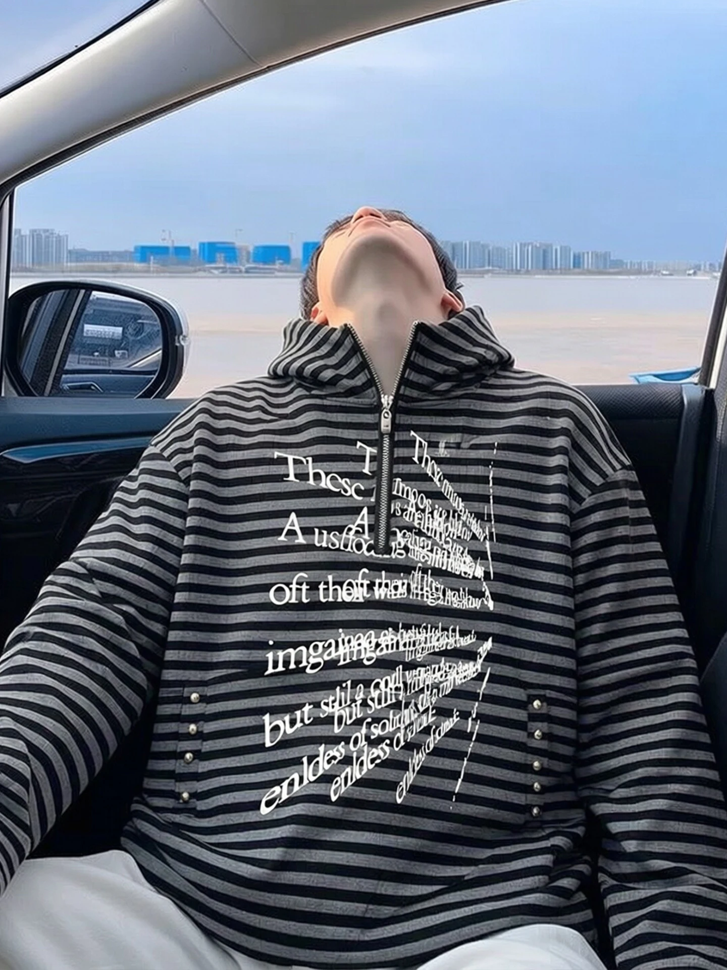 Dark Slogan Printed Stripe Half Zip Hoodie Men Spring Autumn Street Rivet Design Sense Jacket Top Loose Fit Long Sleeve Hooded