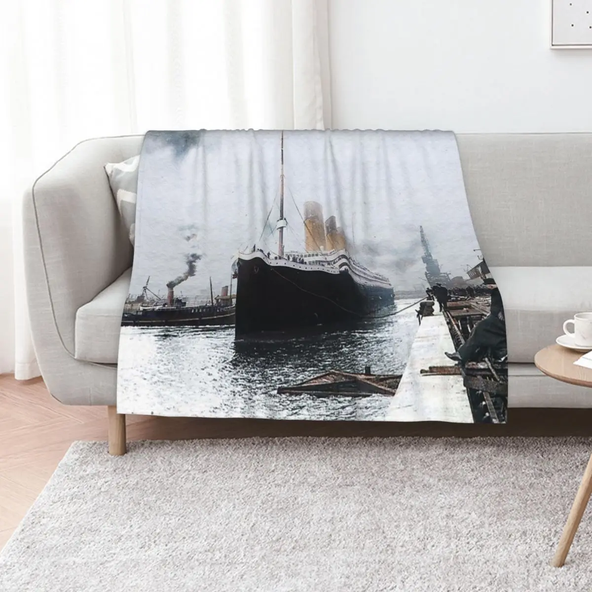 Titanic prepares to leave port, 1912 Throw Blanket Shaggy Plaid Nap Custom Flannels Travel Blankets