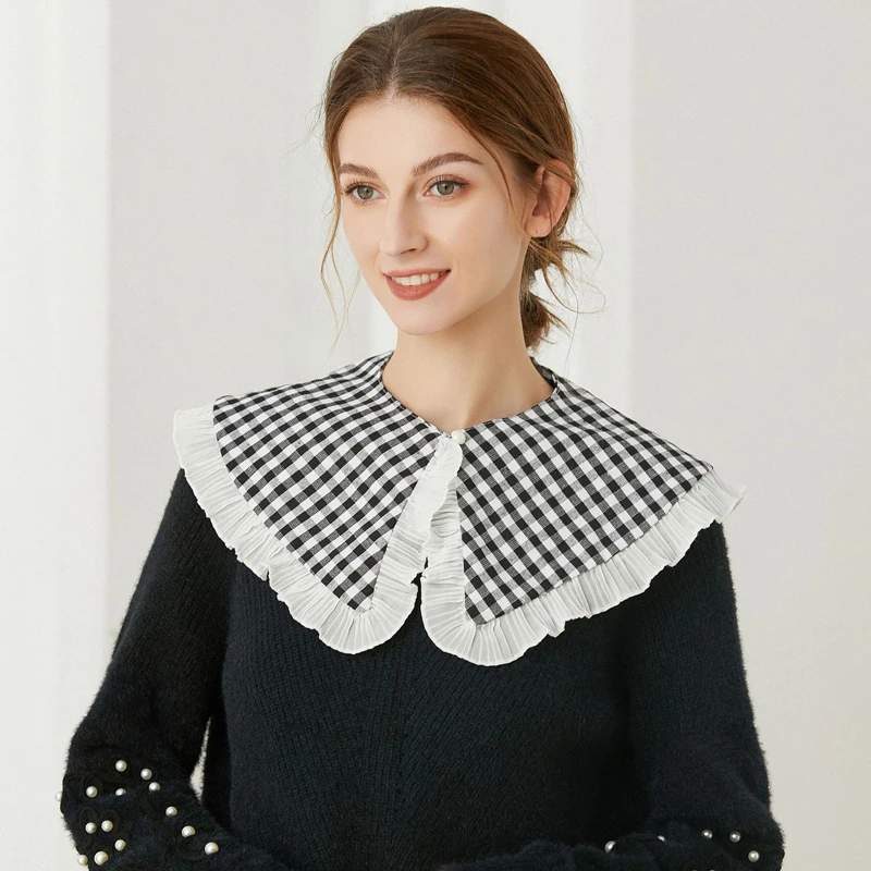 

Lady's Dress Detachable Fake Collar Black White Ruffled Shawl Decorative Collar Shirt Sweater Lapel Capelet