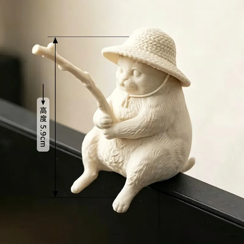 3D Printed Edge Sitting Fishing Cat Figurine with Straw Hat Cute Chubby Kitten Statue Minimalist Screen Frame Decor