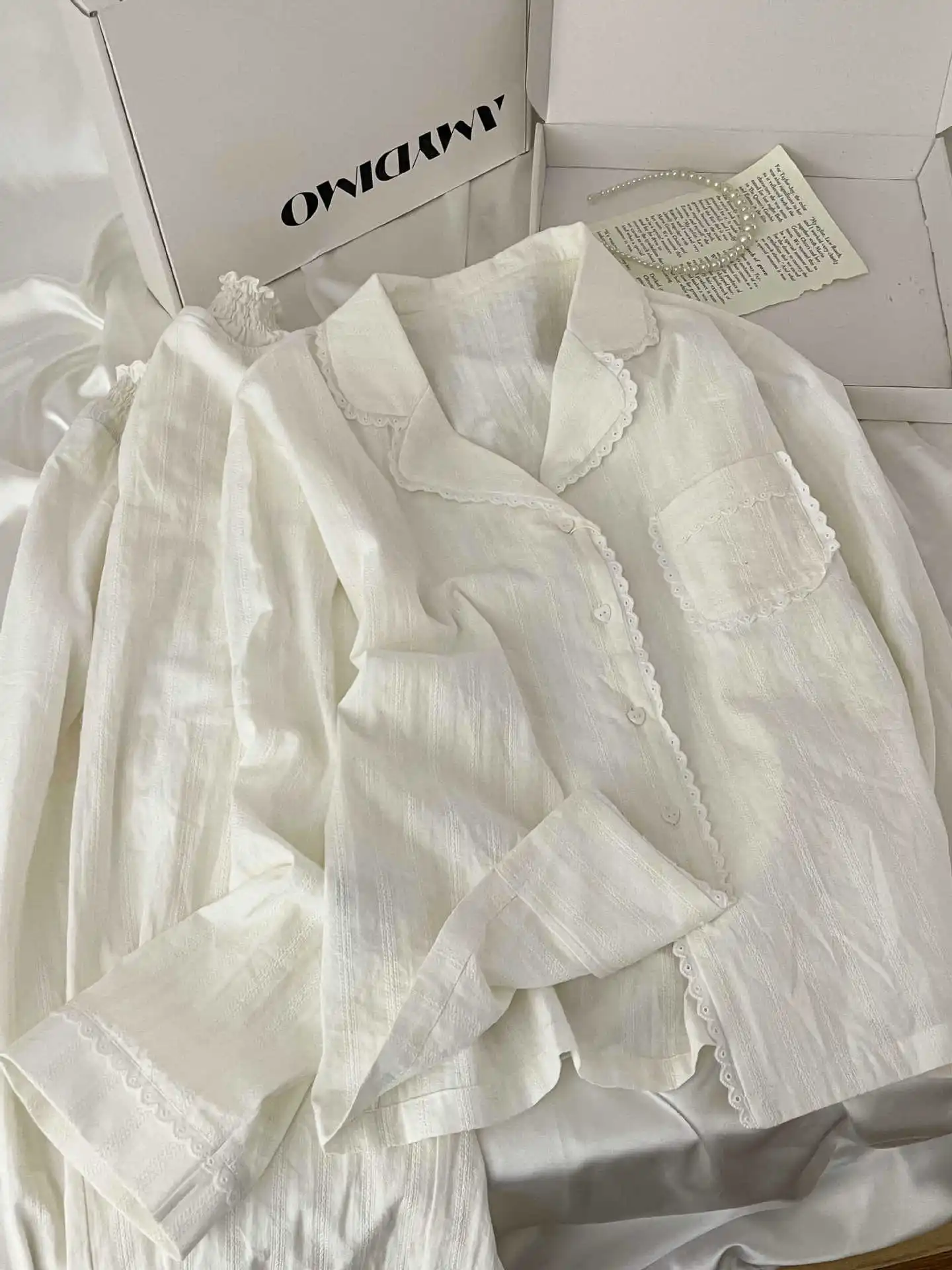 

Французский винтажный белый пижамный комплект, женский весенний хлопковый пижамный комплект 2026, одежда для сна с кружевной отделкой и длинными рукавами, элегантная домашняя одежда, костюм