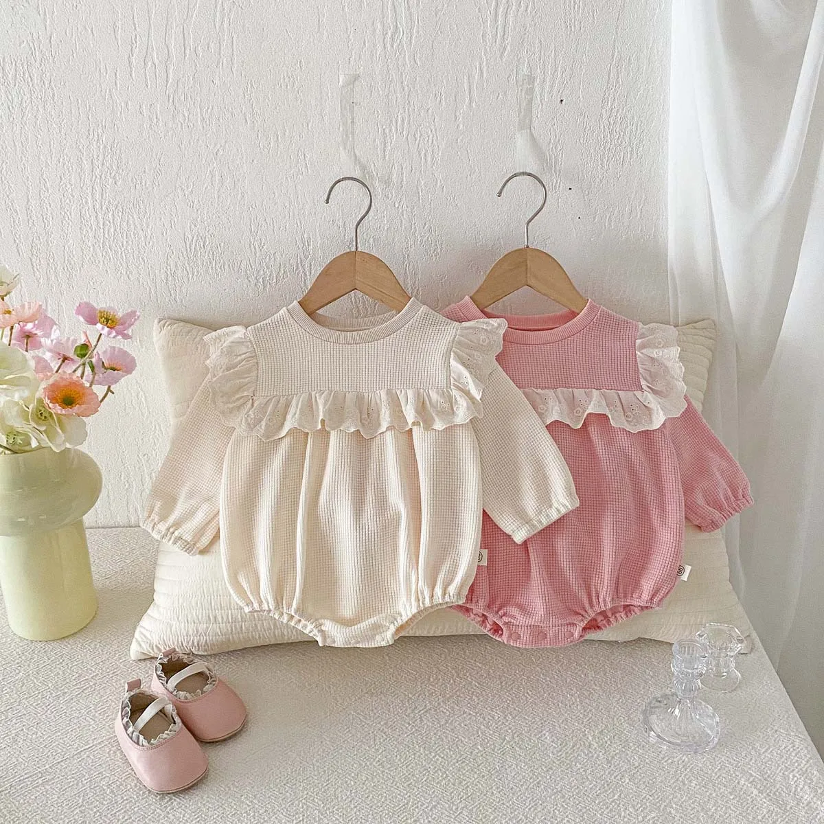 Baby Korean Style Lace Lace Long Sleeved Fart Clothes Sweet Baby Girl Going Out Princess Crawling Spring and Autumn New Styles
