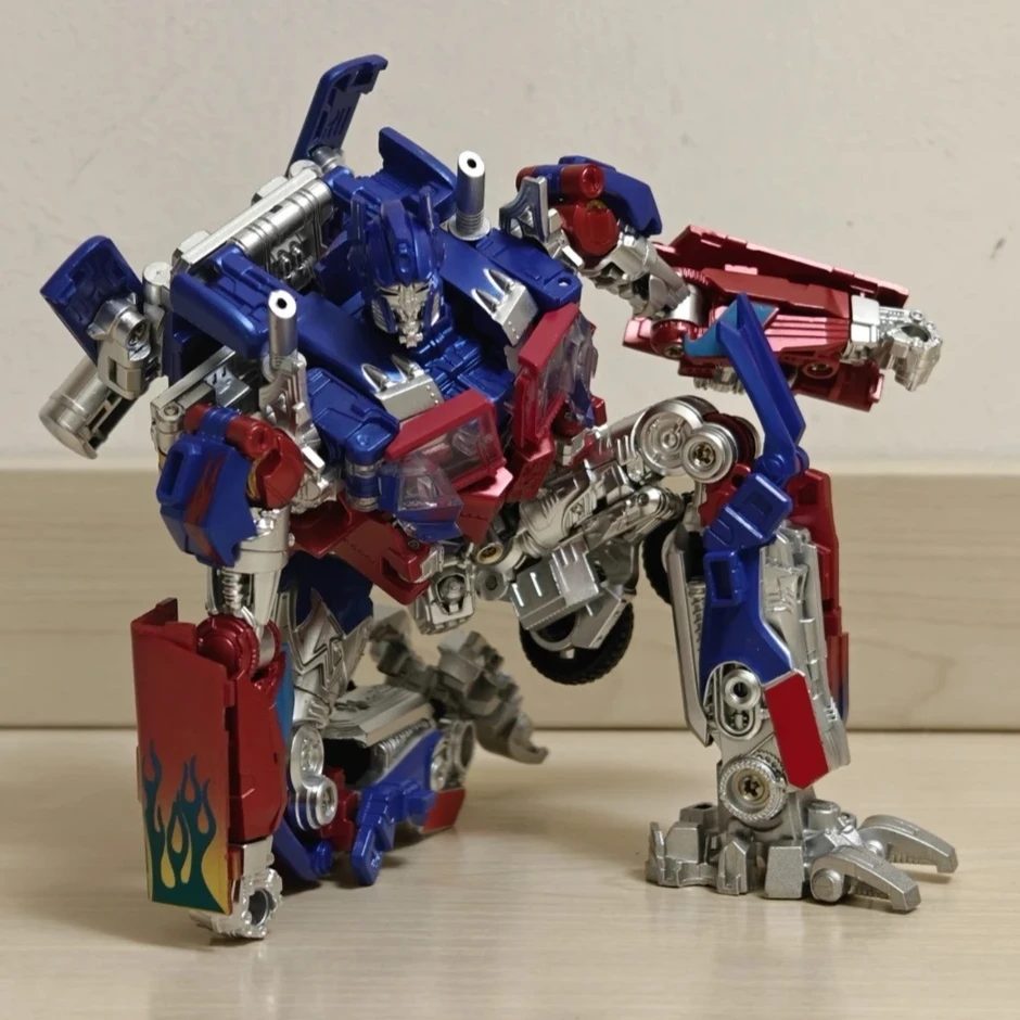 

On Sale Baiwei Transforming Toys TW1022EX OP Truck Fine Painting Action Figure Toy Doll Deformable Robot Model Boy Gift in Stock