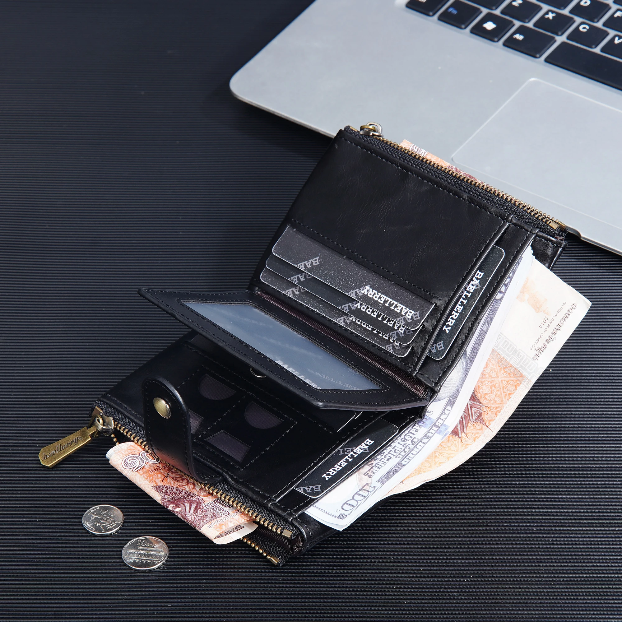 2025 New Men Wallets Name Customized PU Leather Short Card Holder Chain Men Purse High Quality Brand Male wallet