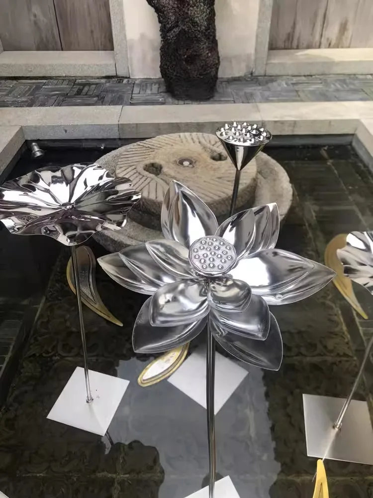 Sales office pool stainless steel mirror lotus leaf decoration metal lotus decoration lotus landscape sculpture waterscape landi