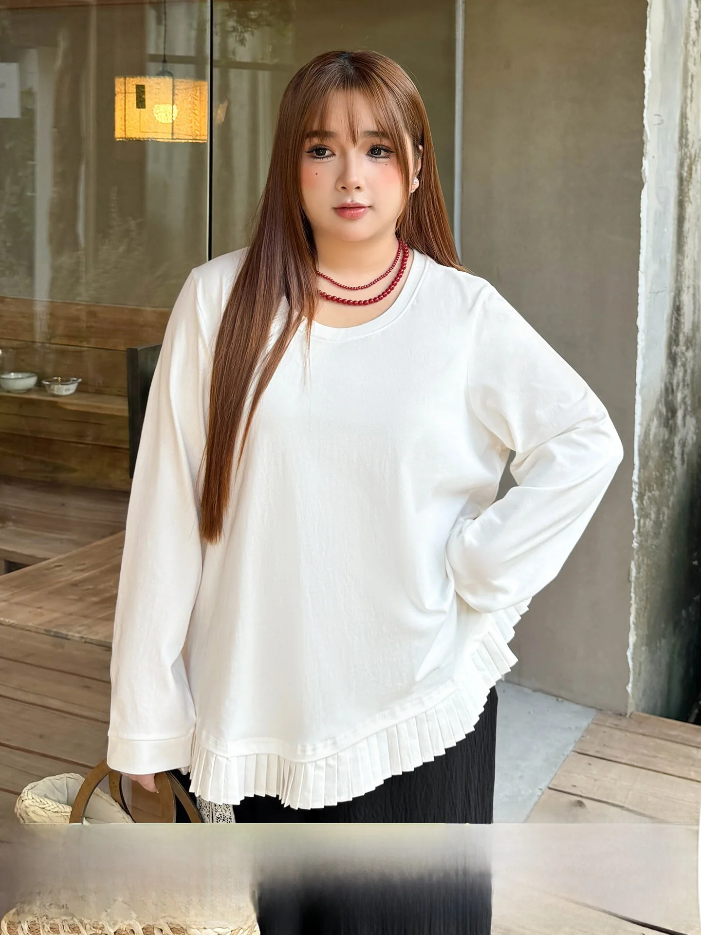 

Женская футболка больших размеров с круглым вырезом и длинными рукавами, с кружевными вставками, в повседневном стиле, модный весенний топ для полных женщин, удобный хлопок