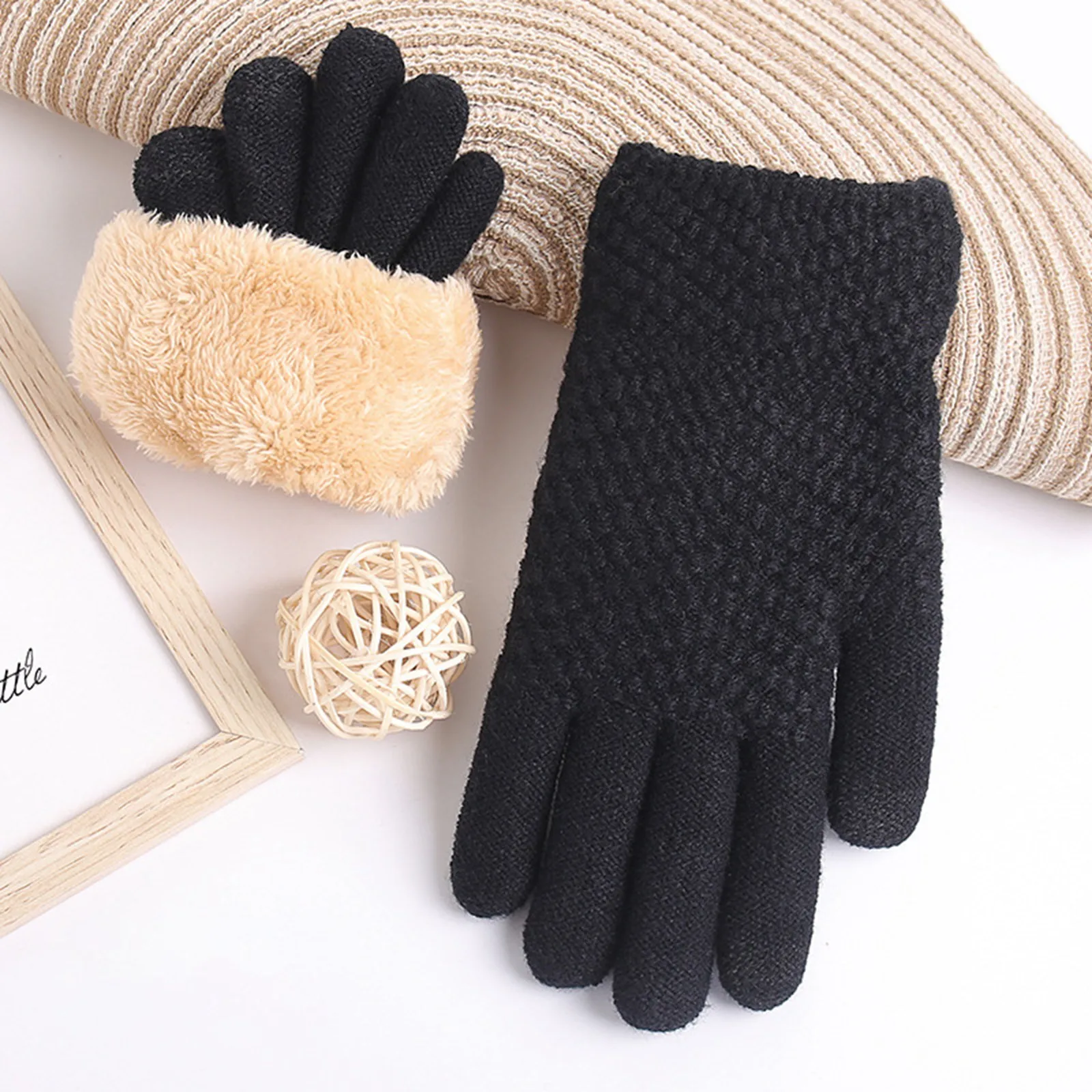 

Women Cashmere Knitted Gloves Autumn Hand Warmer Winter Thicken Lining Full Fingered Mittens Skiing Short Wrist Gloves Warm