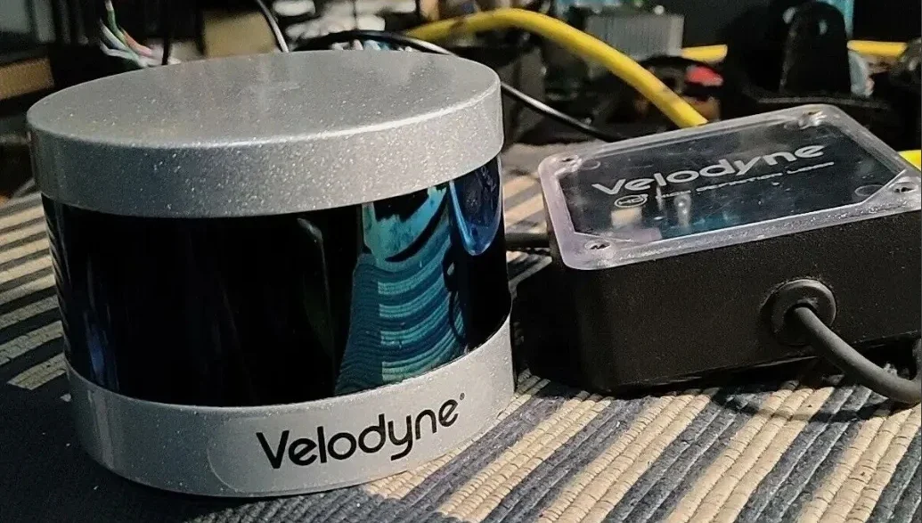 Velodyne VLP-16 Robosense rs-lida R-16