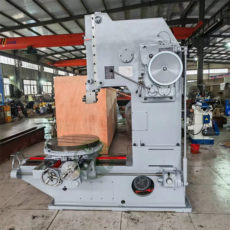 Stozzatrice verticale multifunzionale