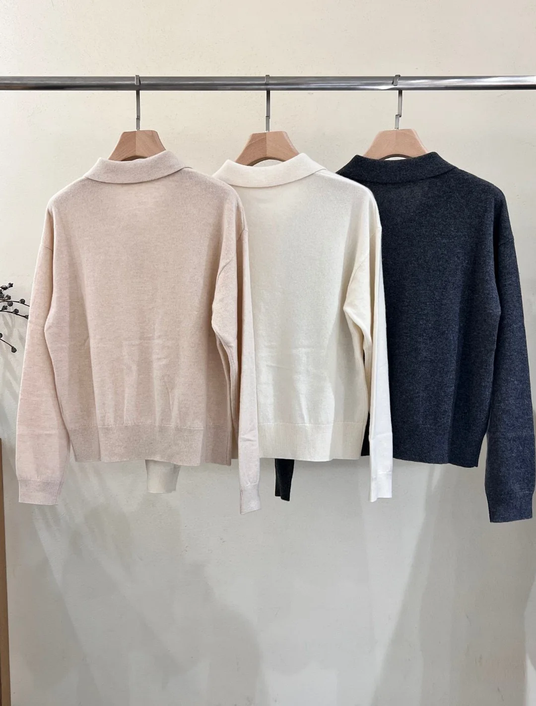 Cashmere Appliques High Quality Polo Neck Sweater